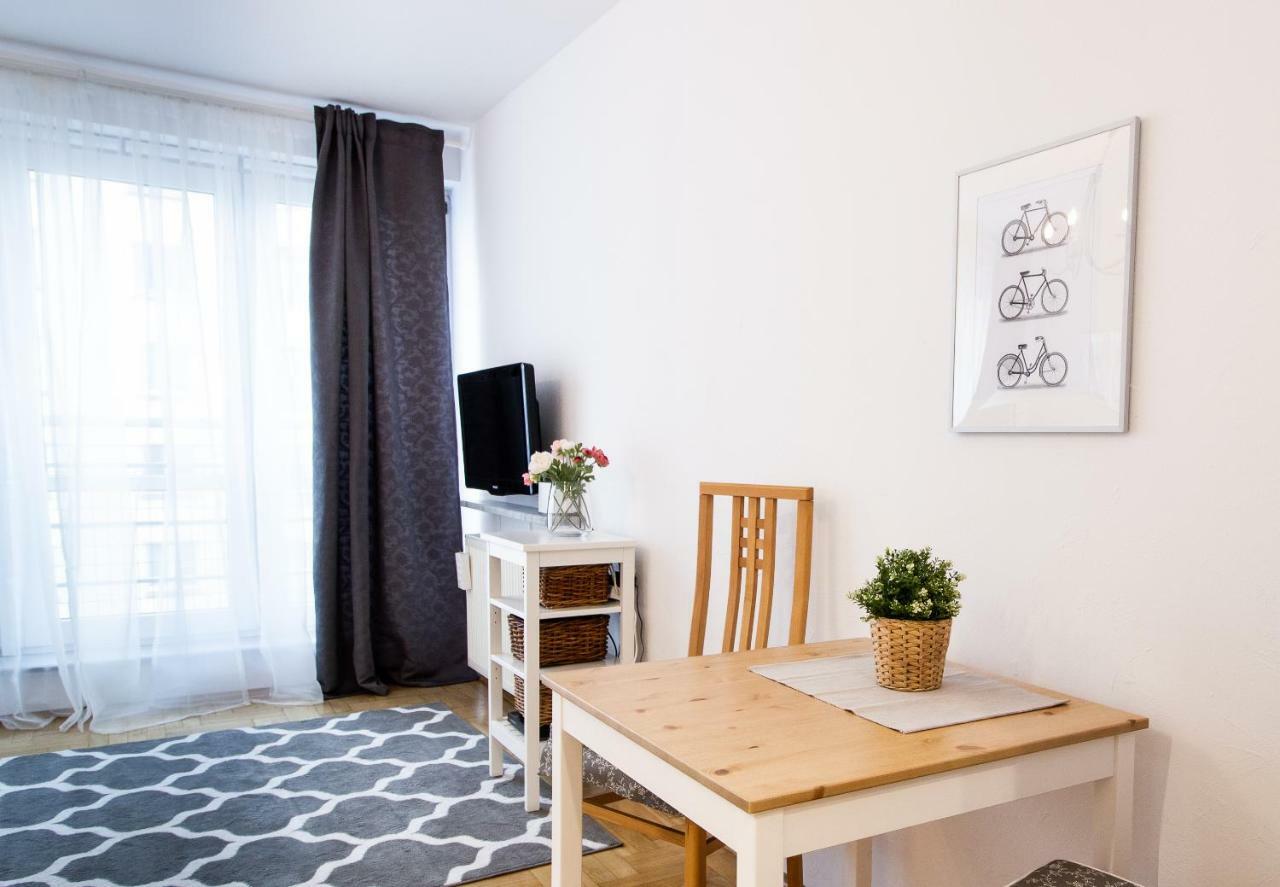Arkadia Chillout Apartment Varsó Kültér fotó
