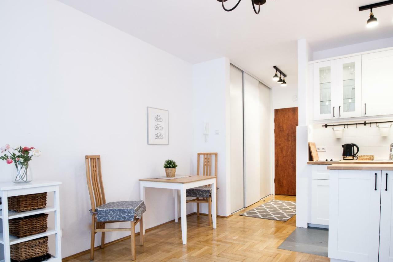 Arkadia Chillout Apartment Varsó Kültér fotó